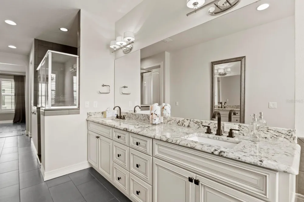 224 S AUDUBON AVENUE Tampa, FL 33609
