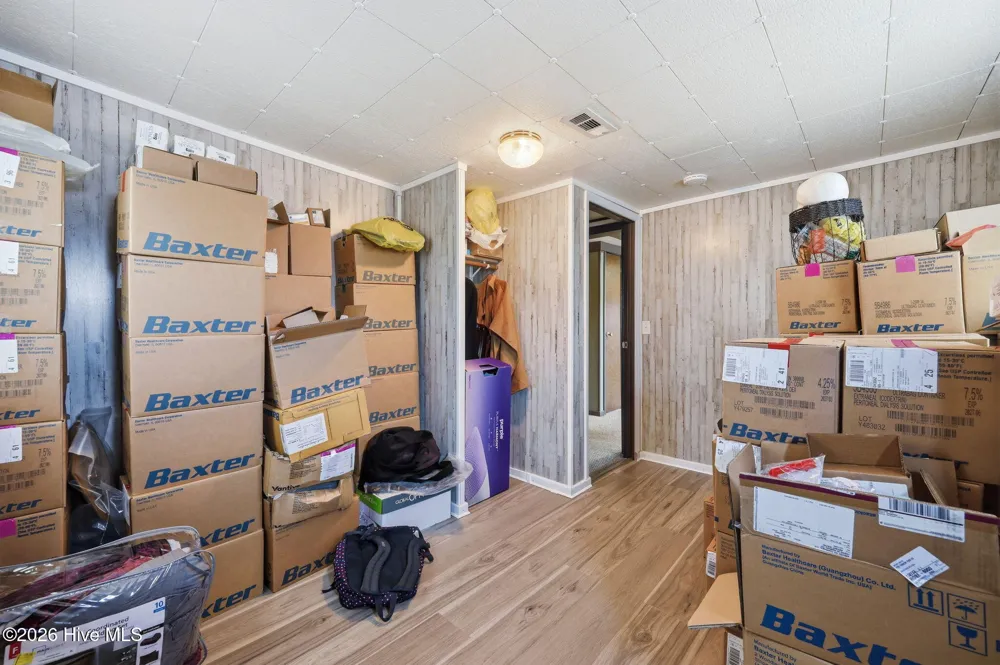 1556 Farrow Fork Road Engelhard, NC 27824