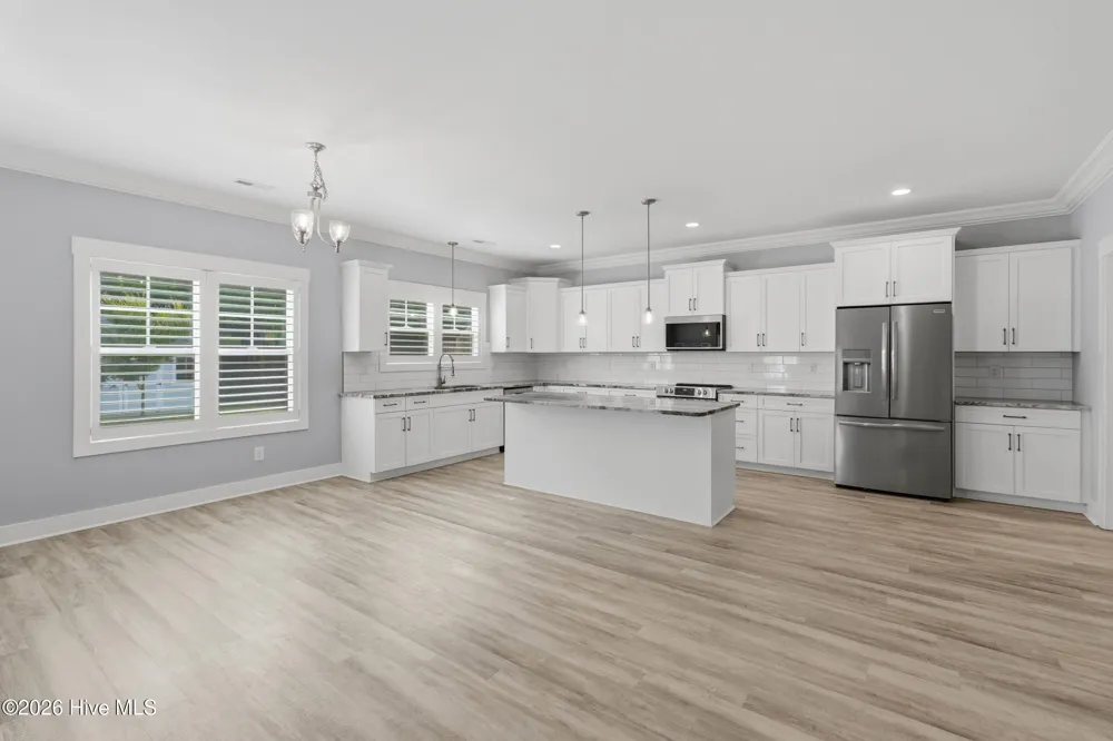 531 Moss Lake Lane Holly Ridge, NC 28445