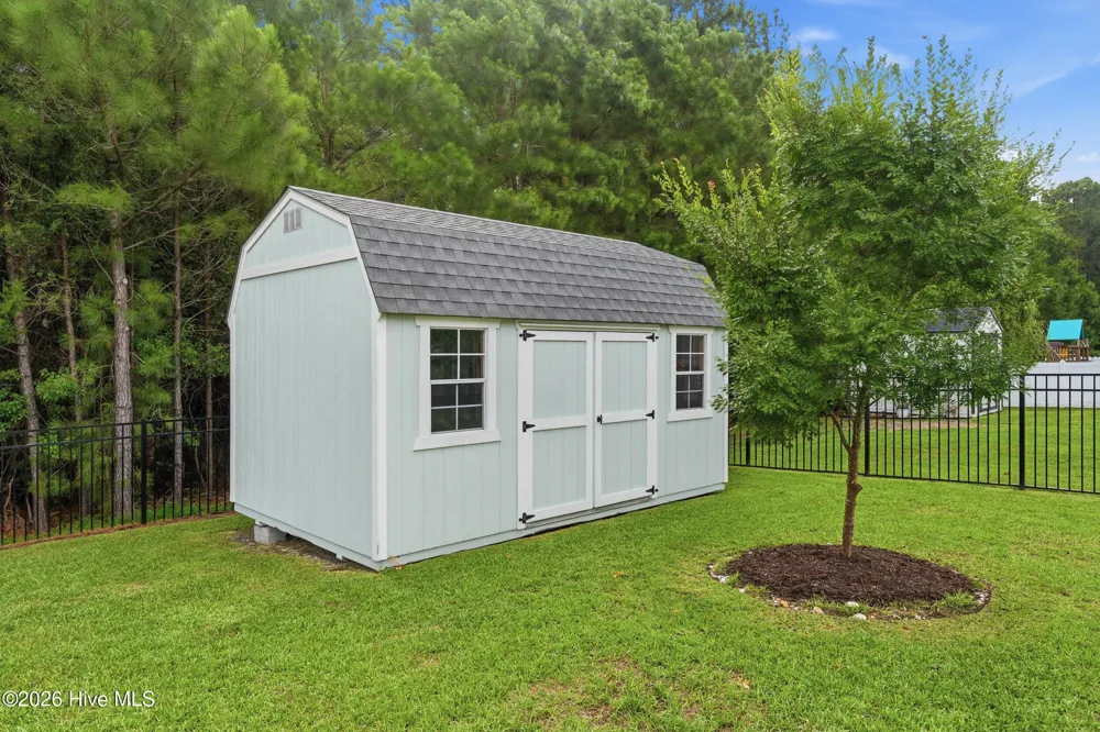 531 Moss Lake Lane Holly Ridge, NC 28445