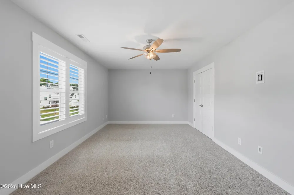 531 Moss Lake Lane Holly Ridge, NC 28445