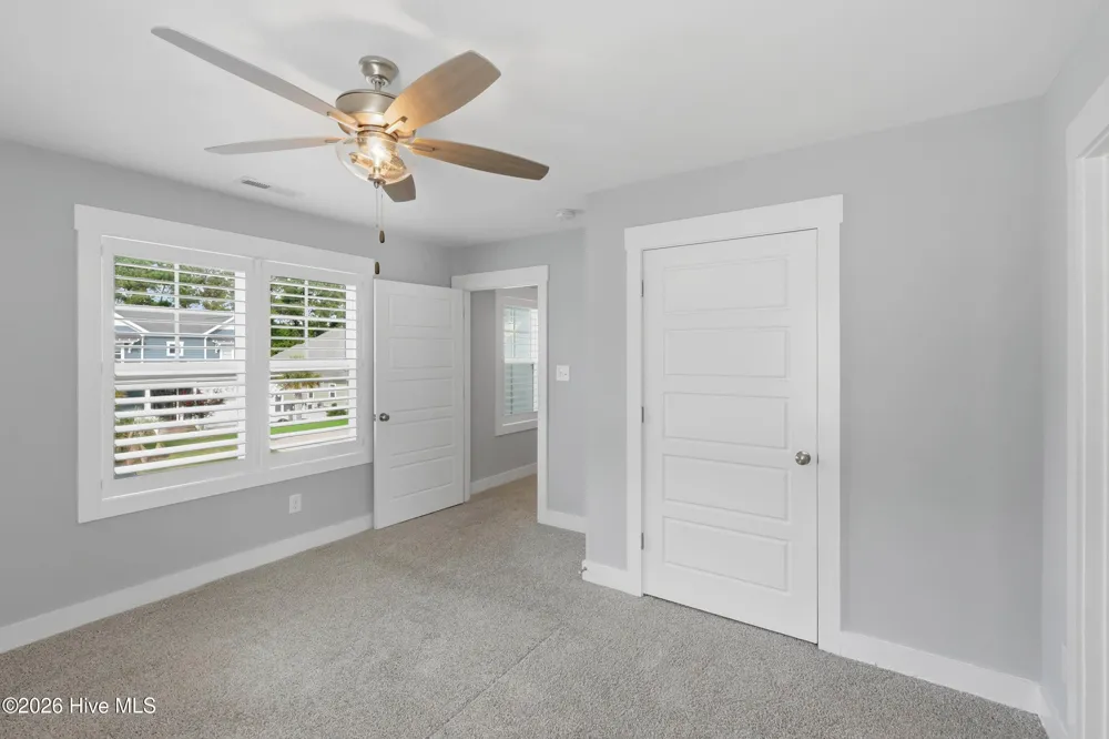 531 Moss Lake Lane Holly Ridge, NC 28445