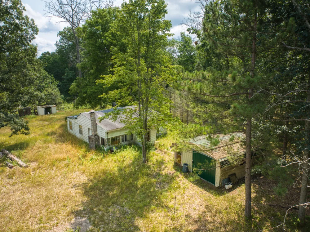 10130 Brooks Road Irons, MI 49644