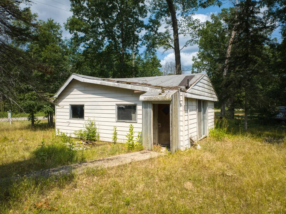 10130 Brooks Road Irons, MI 49644