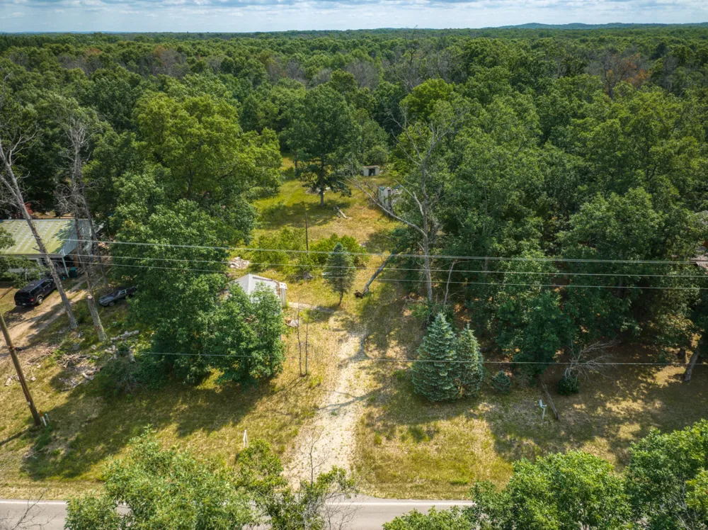 10130 Brooks Road Irons, MI 49644