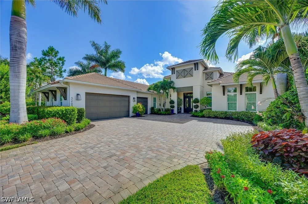 Cullowee Lane Naples, FL 34114