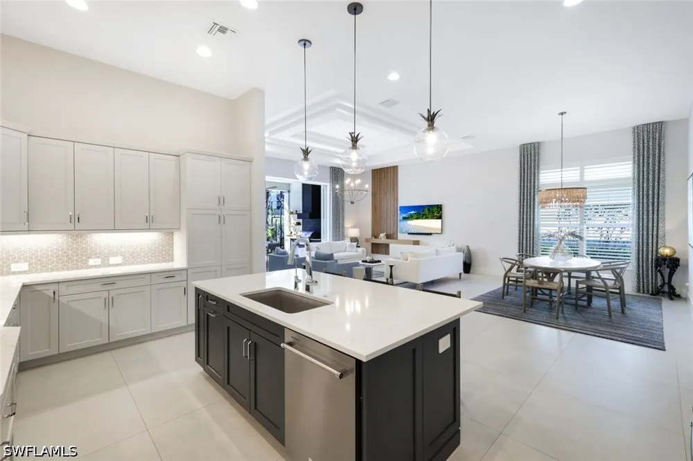 Capistrano Lane Naples, FL 34114