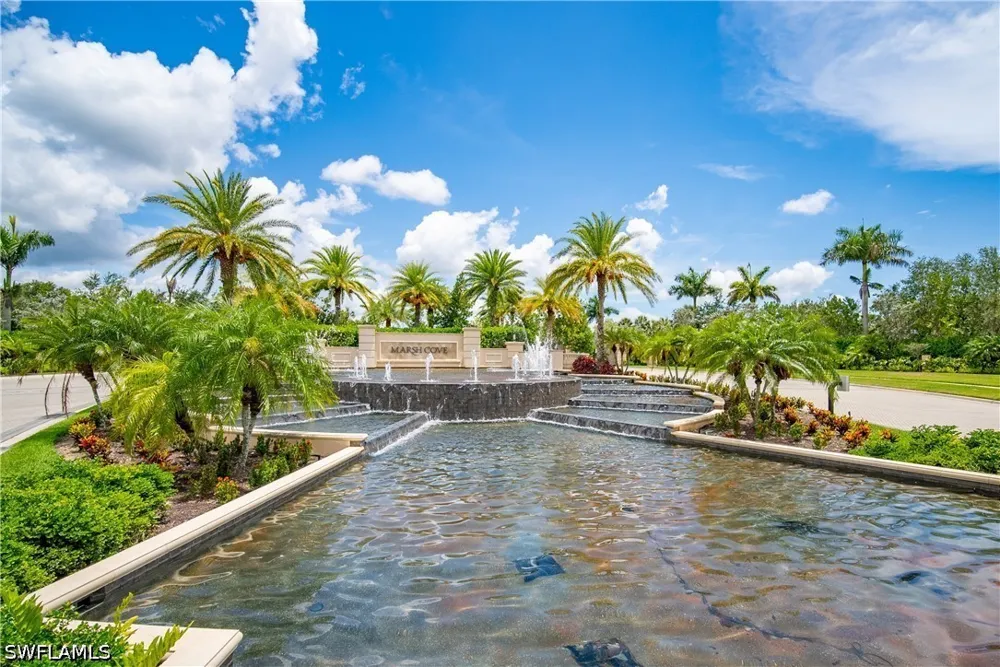 Capistrano Lane Naples, FL 34114