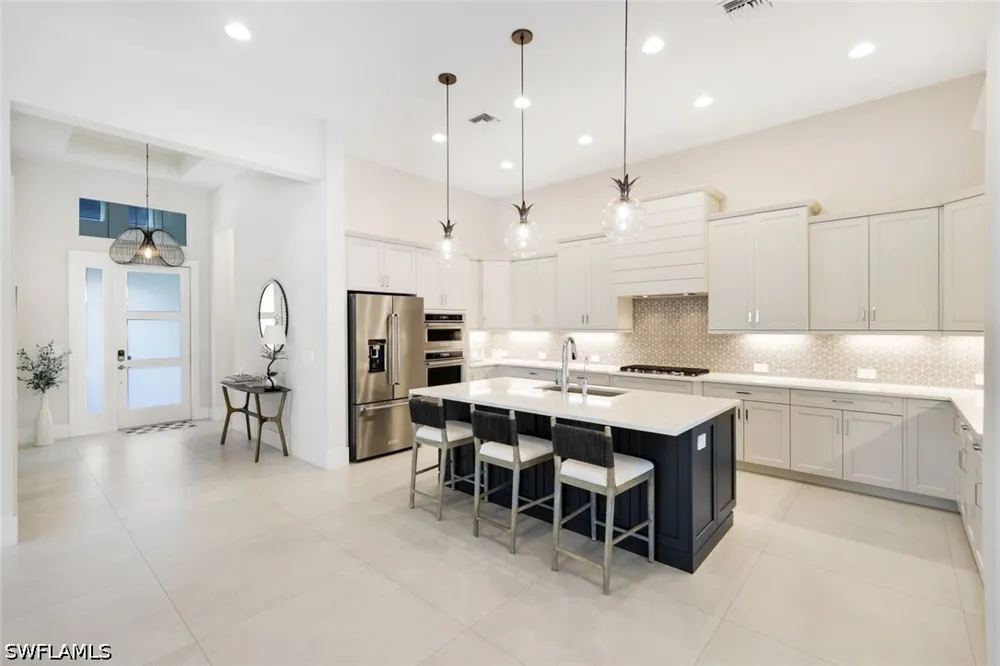 Capistrano Lane Naples, FL 34114