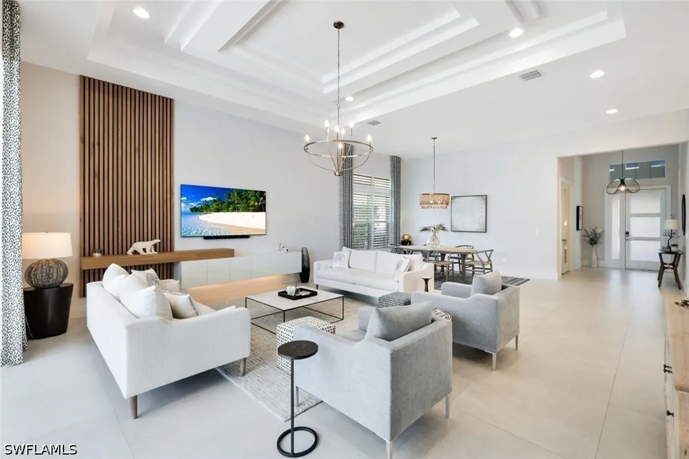 Capistrano Lane Naples, FL 34114