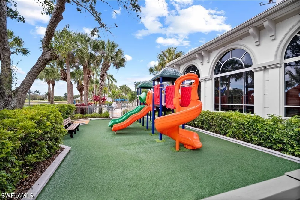 Capistrano Lane Naples, FL 34114