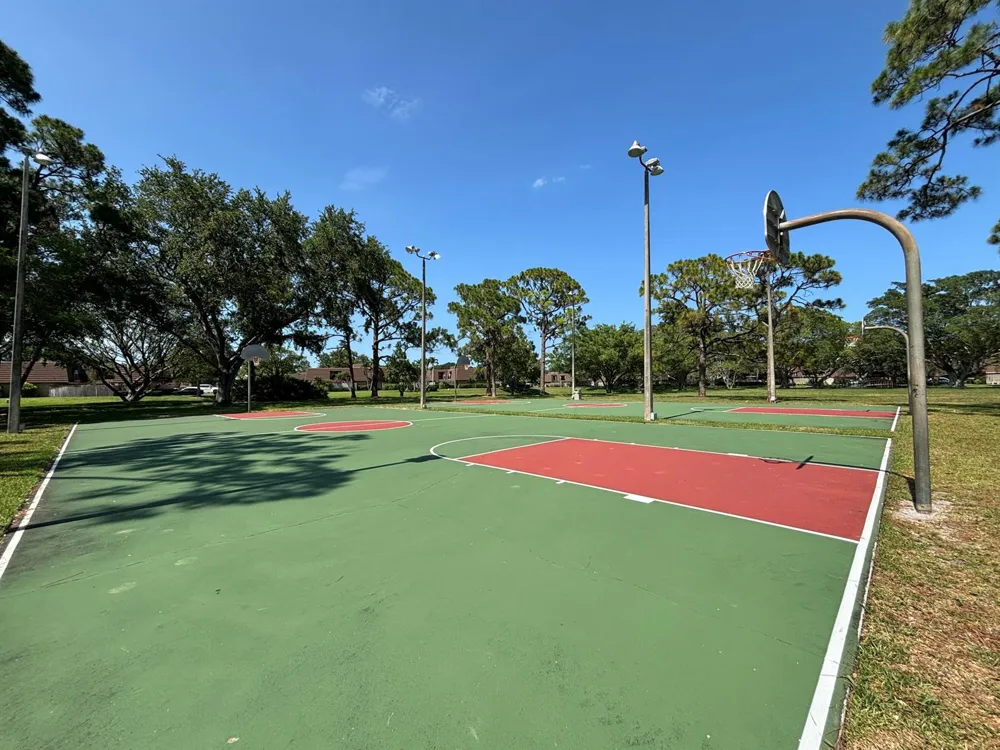 2110 21st Lane Palm Beach Gardens, FL 33418