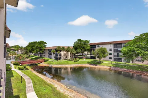 4975 E Sabal Palm Boulevard #Apt 309