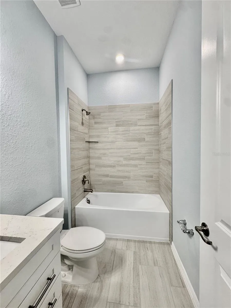 19227 SCALLOP LOOP Lakewood Ranch, FL 34211