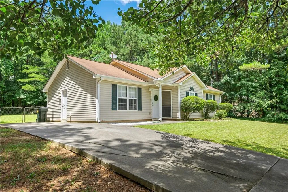 651 Southern Trace Drive Rockmart, GA 30153