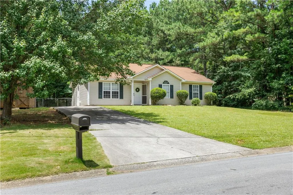 651 Southern Trace Drive Rockmart, GA 30153