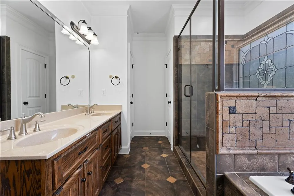 30 W Macedonia Church Road Oxford, GA 30054