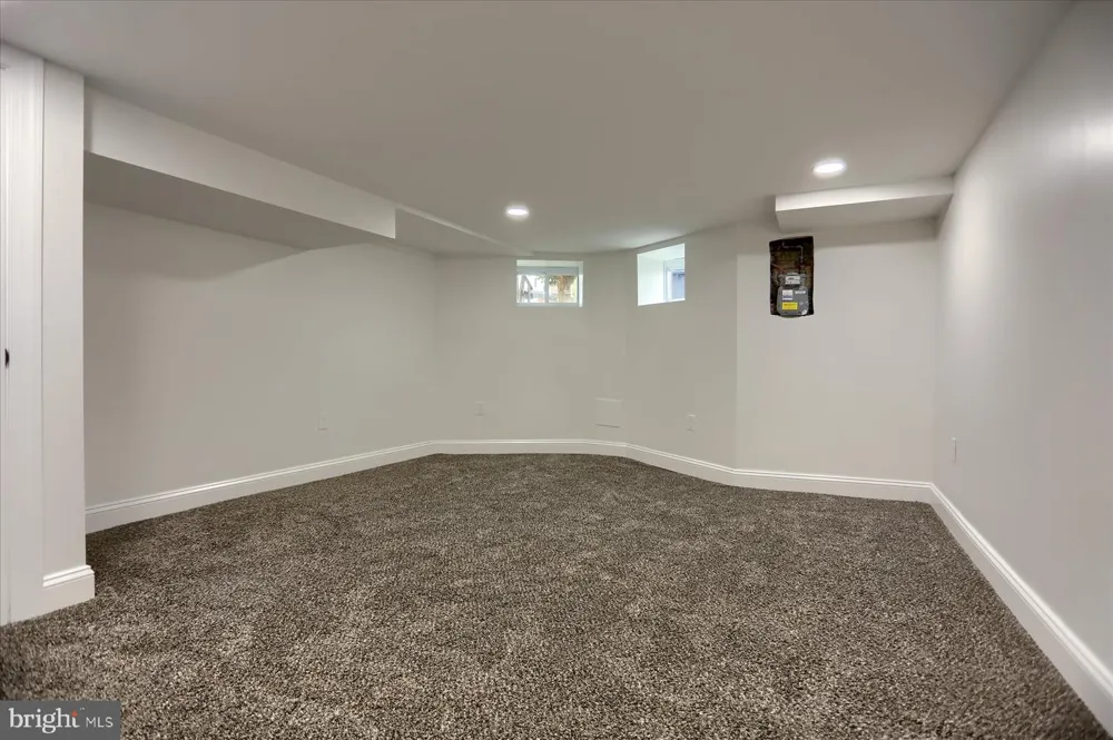 719 BERRY STREET Baltimore, MD 21211