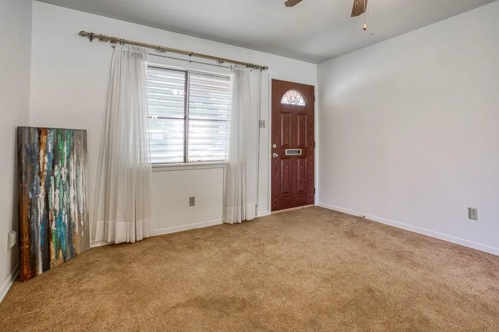 1241 Denver Street Portland, TX 78374