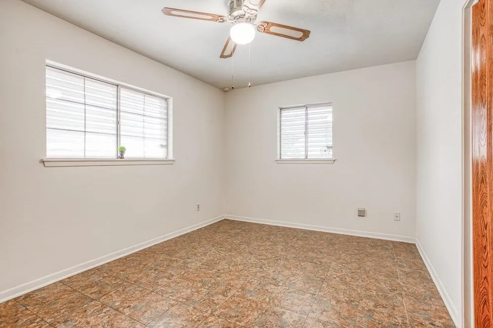 1241 Denver Street Portland, TX 78374
