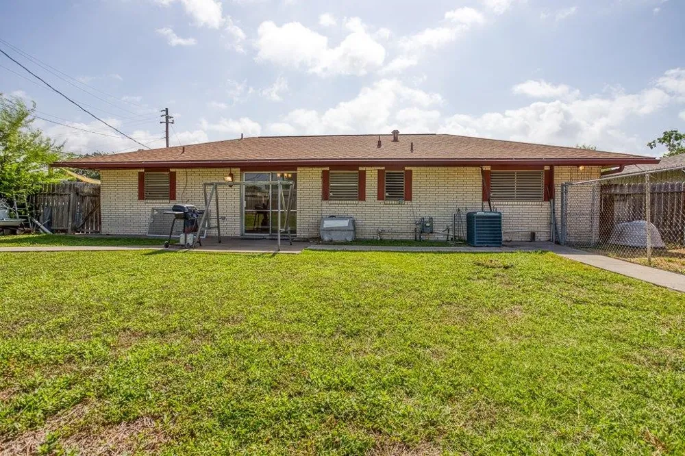 1241 Denver Street Portland, TX 78374