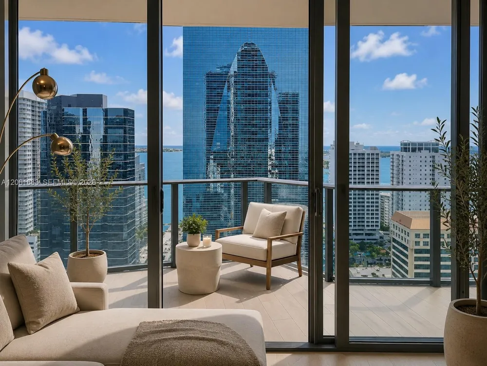 1300 S MIAMI AVENUE #2704 Miami, FL 33130