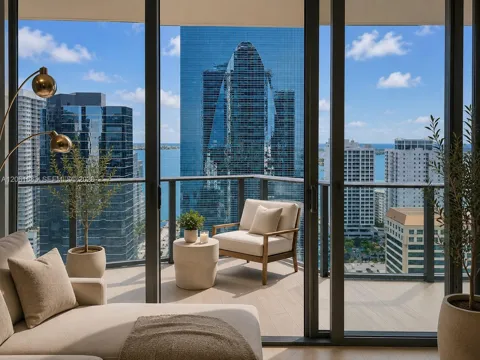 1300 S MIAMI AVENUE #2704