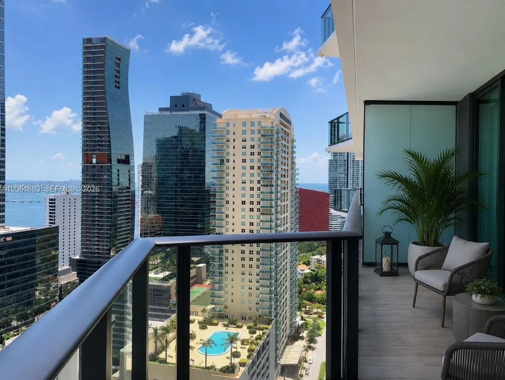 1300 S MIAMI AVENUE #2704 Miami, FL 33130
