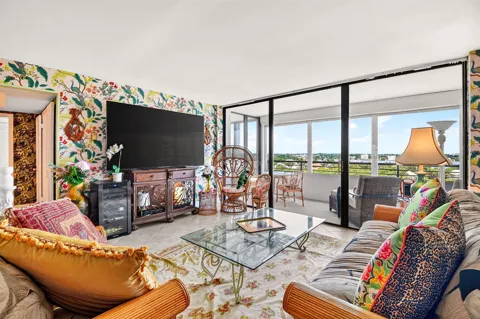 3589 S Ocean Boulevard #908