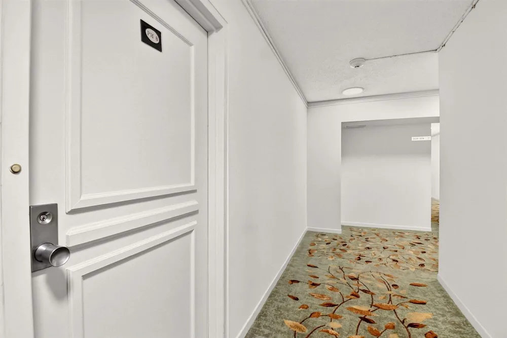 3589 S Ocean Boulevard #908 South Palm Beach, FL 33480
