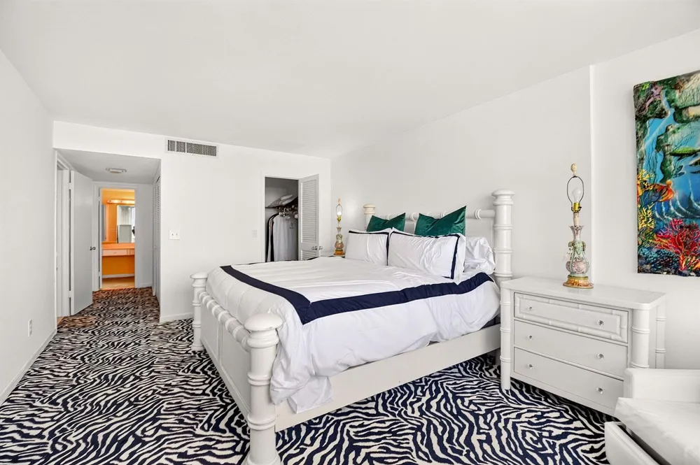 3589 S Ocean Boulevard #908 South Palm Beach, FL 33480