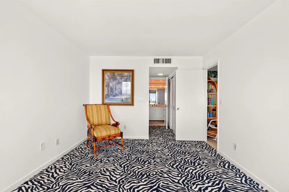 3589 S Ocean Boulevard #908 South Palm Beach, FL 33480