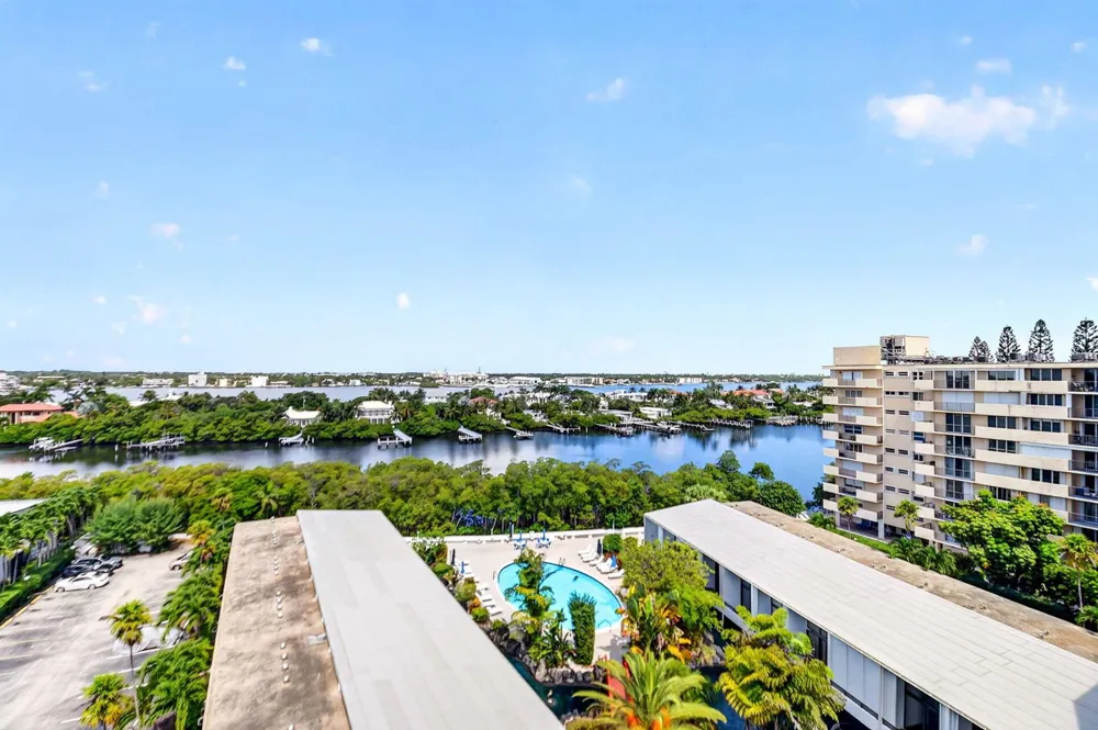 3589 S Ocean Boulevard #908 South Palm Beach, FL 33480