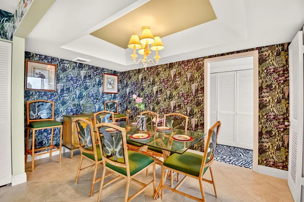 3589 S Ocean Boulevard #908 South Palm Beach, FL 33480