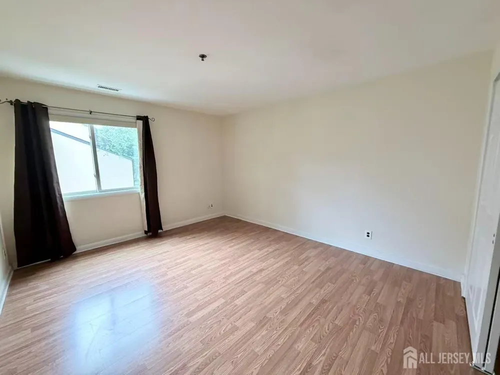 1306 Sayre Drive Plainsboro, NJ 08540