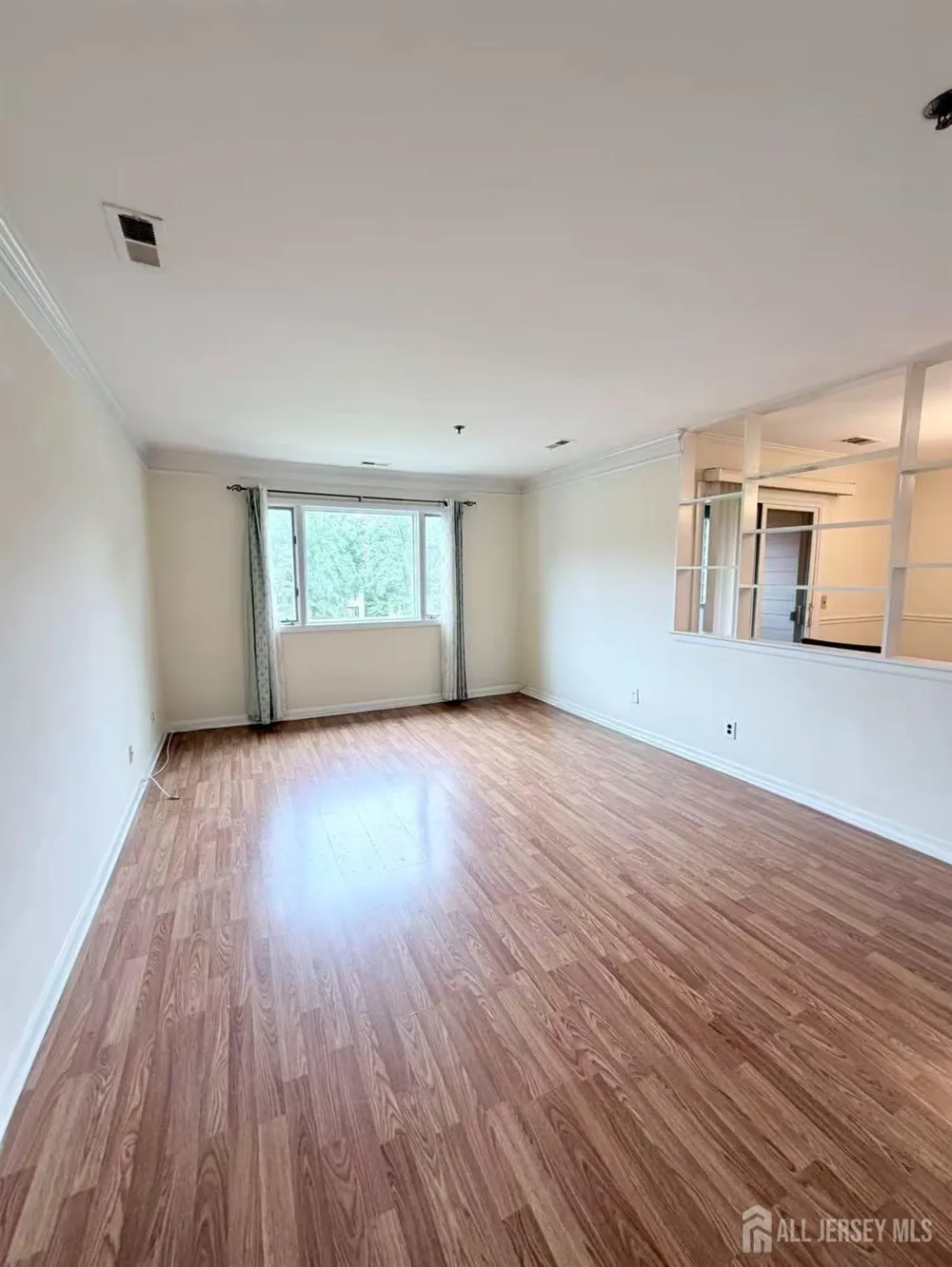 1306 Sayre Drive Plainsboro, NJ 08540