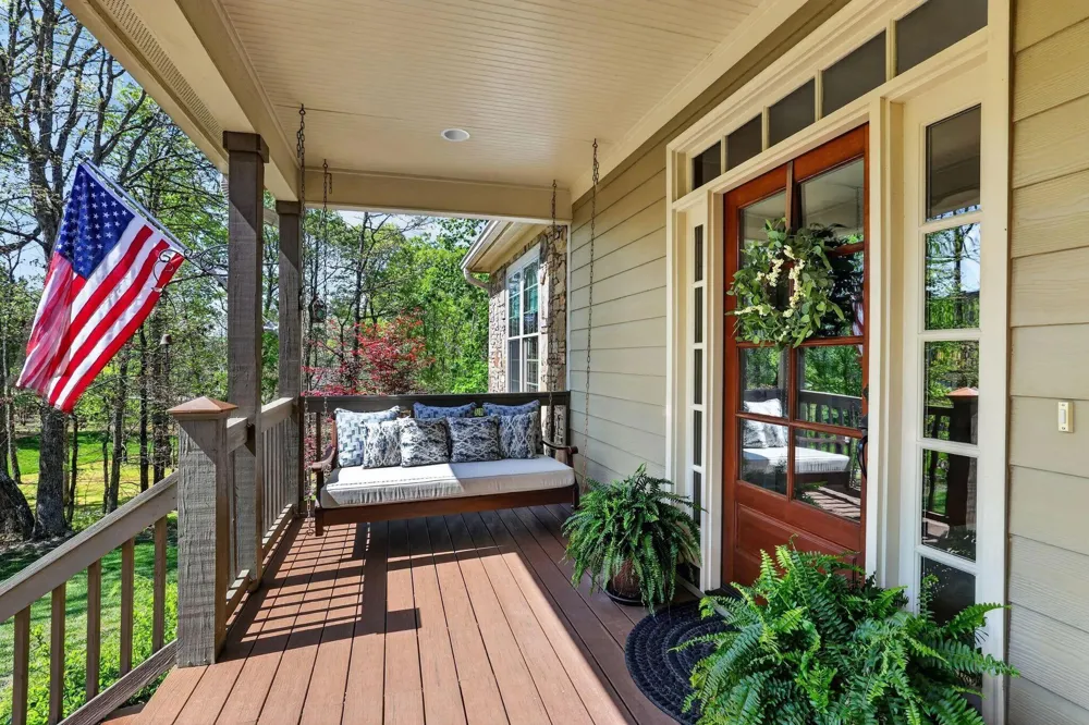 1625 River Bluffs Drive Jasper, TN 37347