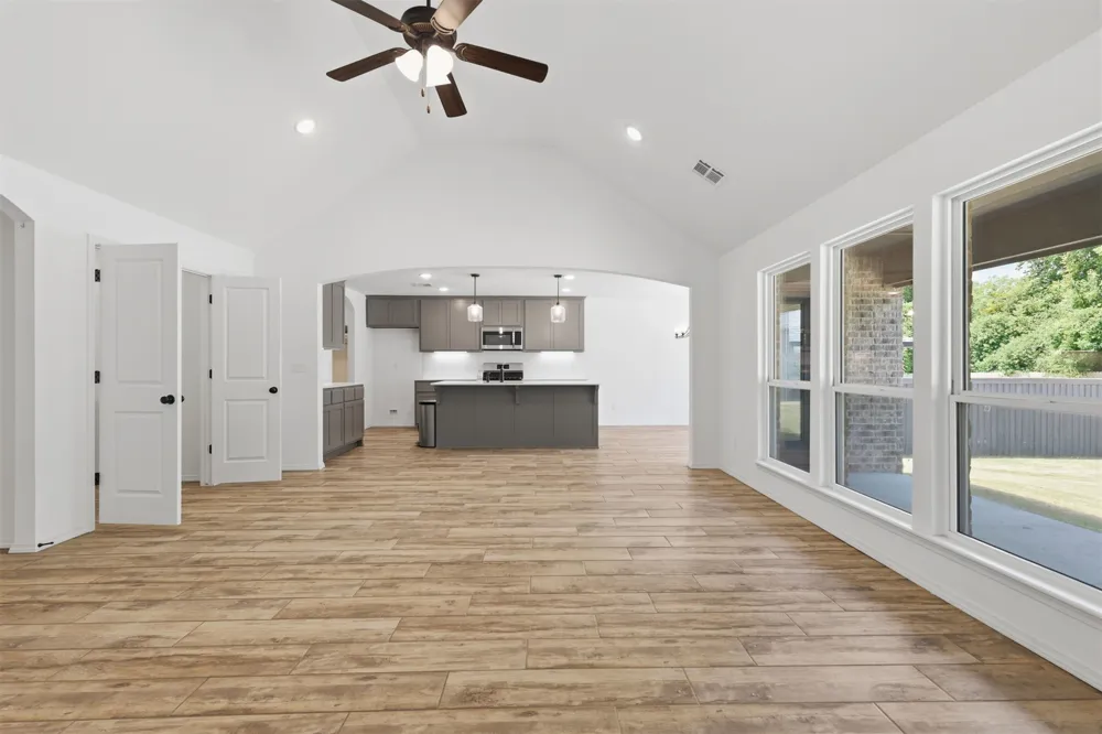 3618 S 12th Place Broken Arrow, OK 74011
