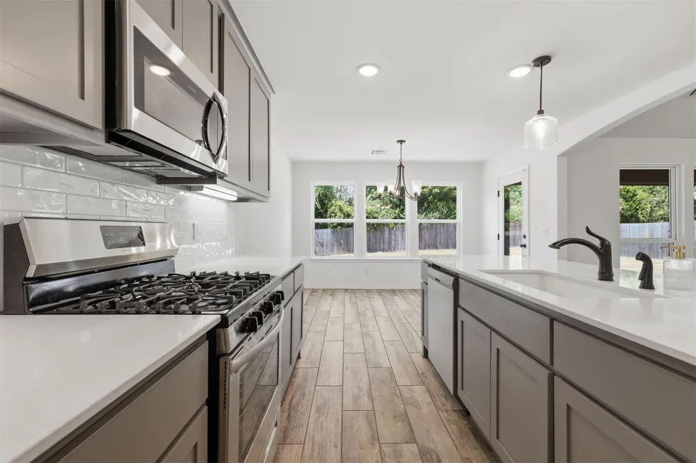 3618 S 12th Place Broken Arrow, OK 74011