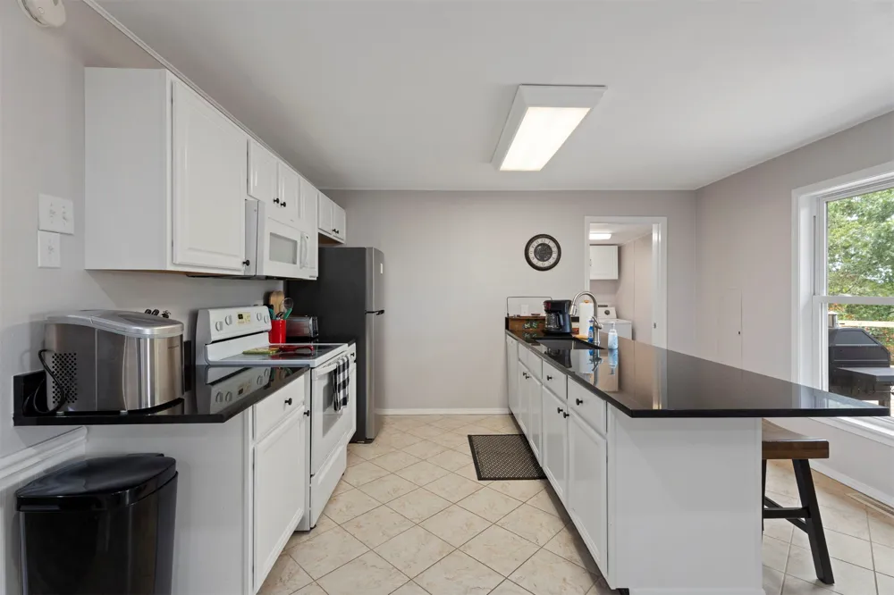 67150 E 260 ROAD Grove, OK 74344