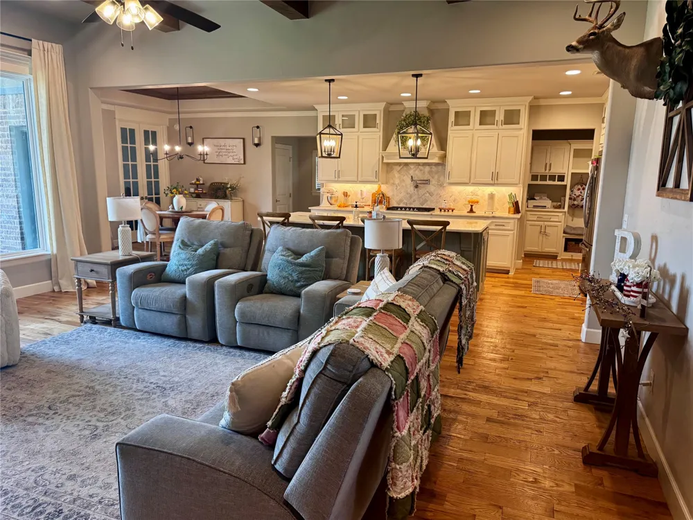 630 E 149th Street S Glenpool, OK 74033