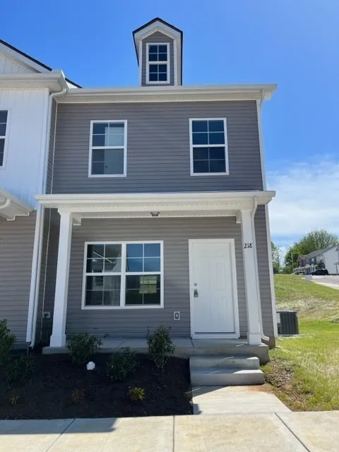 218 Tara Ct Columbia, TN 38401