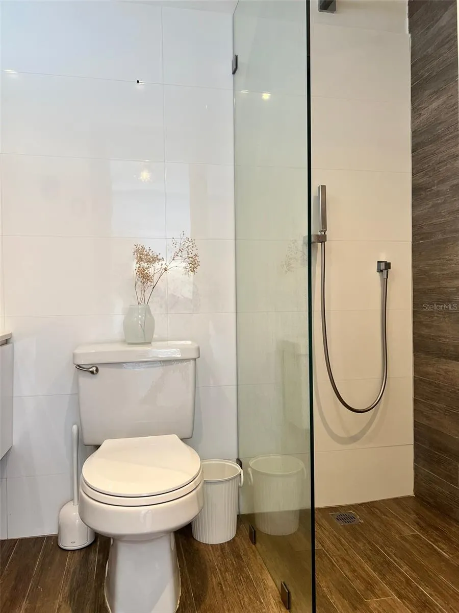3511 ISLA VERDE AVE #204 Carolina, PR 00979