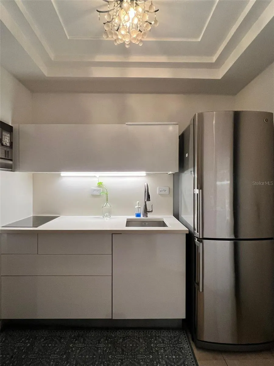 3511 ISLA VERDE AVE #204 Carolina, PR 00979