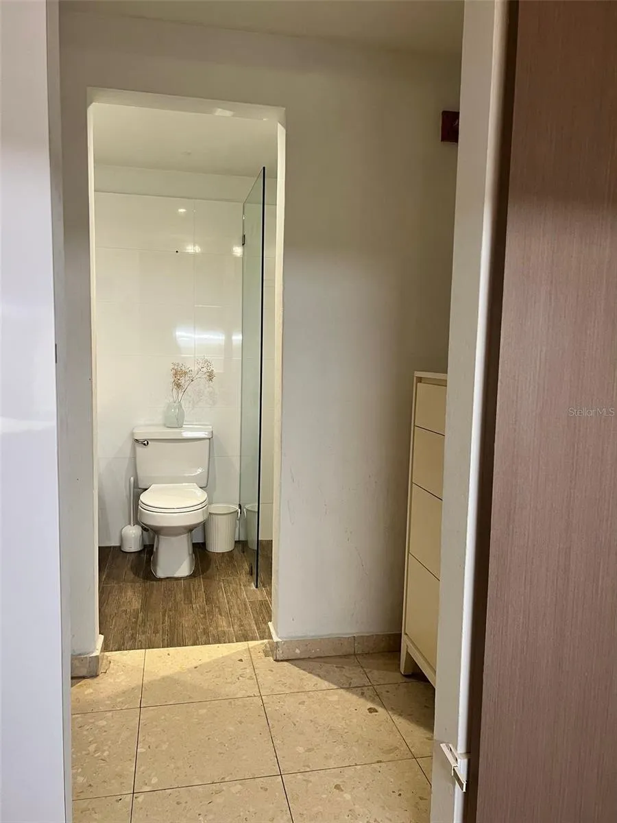 3511 ISLA VERDE AVE #204 Carolina, PR 00979