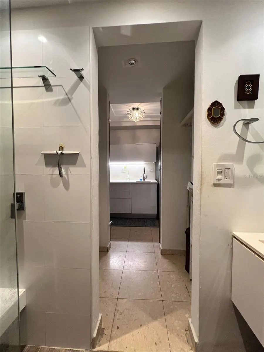 3511 ISLA VERDE AVE #204 Carolina, PR 00979