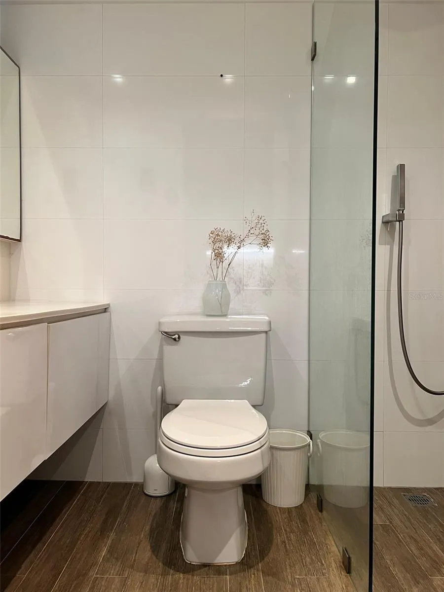 3511 ISLA VERDE AVE #204 Carolina, PR 00979
