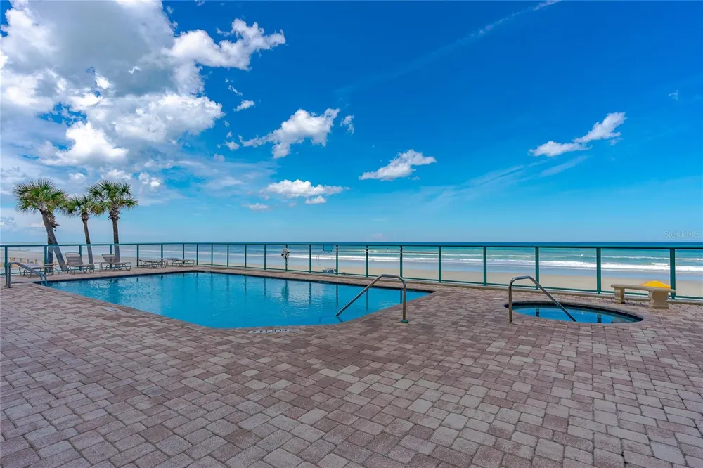 2055 S ATLANTIC AVENUE #1402 Daytona Beach, FL 32118