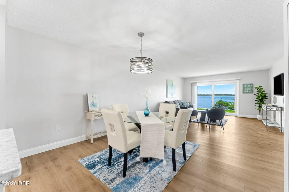 3606 S Peninsula Drive ##102 Port Orange, FL 32127