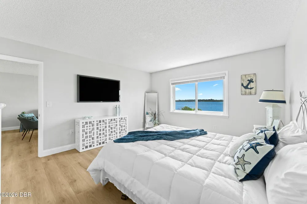 3606 S Peninsula Drive ##102 Port Orange, FL 32127